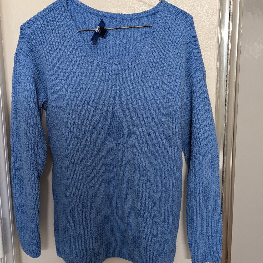 Beautiful blue sweater